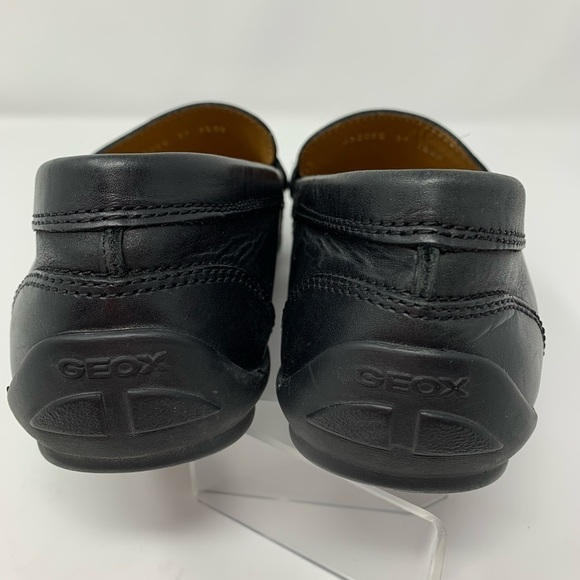 Geox Respira Size 37/7 US Black Leather Loafer - Picture 6 of 9